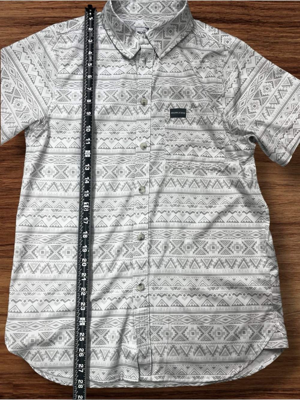 Burlebo Short Sleeve Button Up Shirt Performance Stretch Aztec Print Size Small - Picture 5 of 7